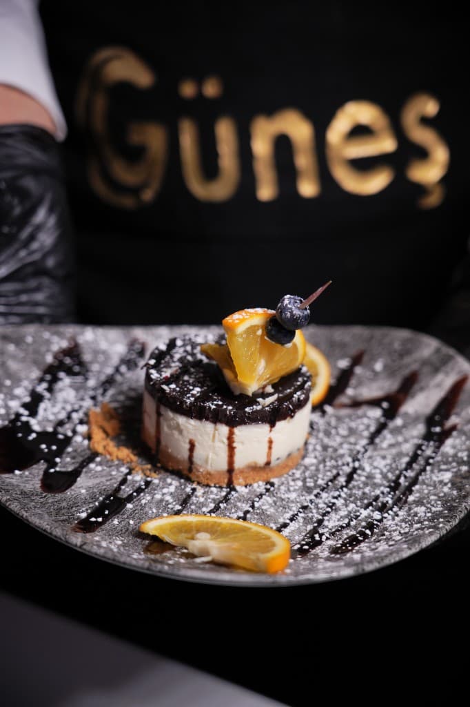 Gunes Enfield photo 3